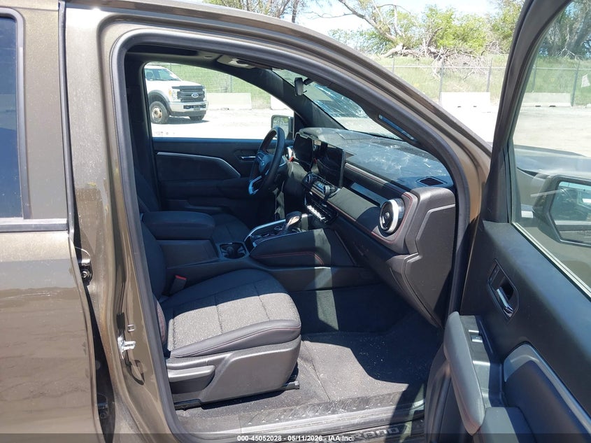 2024 CHEVROLET COLORADO auction photo 5