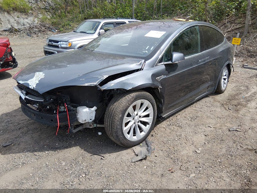 2016 TESLA MODEL X auction photo 2