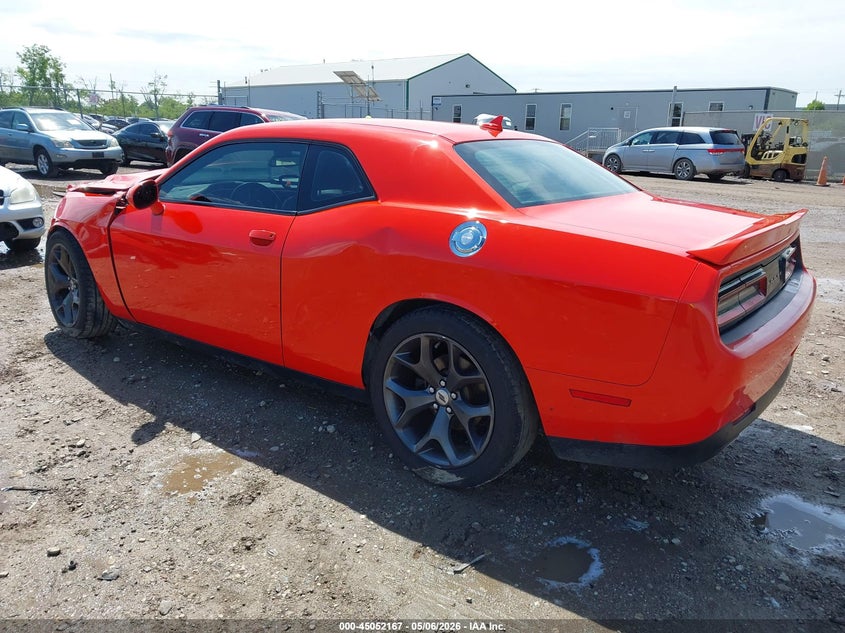 Vin: 2c3cdzag8hh640325, lot: 45549697, dodge challenger sxt plus 20173