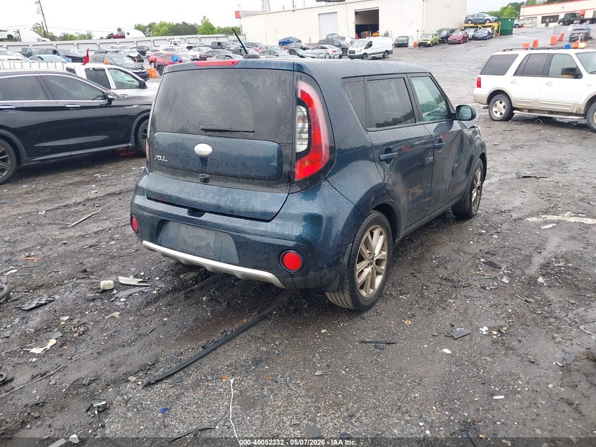 2017 KIA SOUL auction photo 4