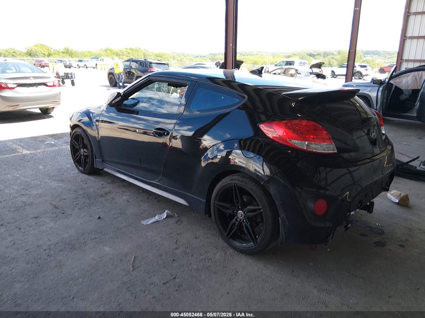 2016 HYUNDAI VELOSTER auction photo 3