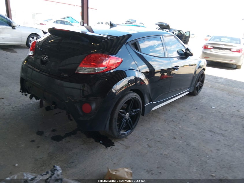 2016 HYUNDAI VELOSTER auction photo 4