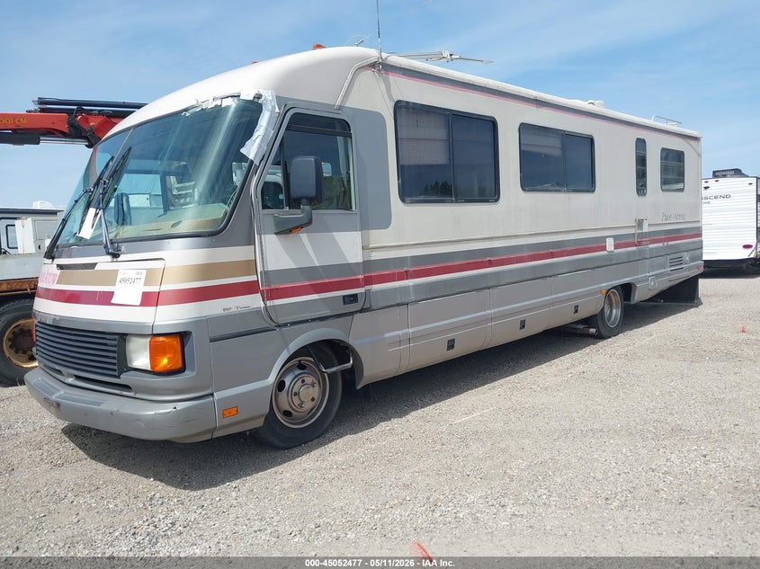 1GBKP37N5M3303257 1991 CHEVROLET P30 photo 1