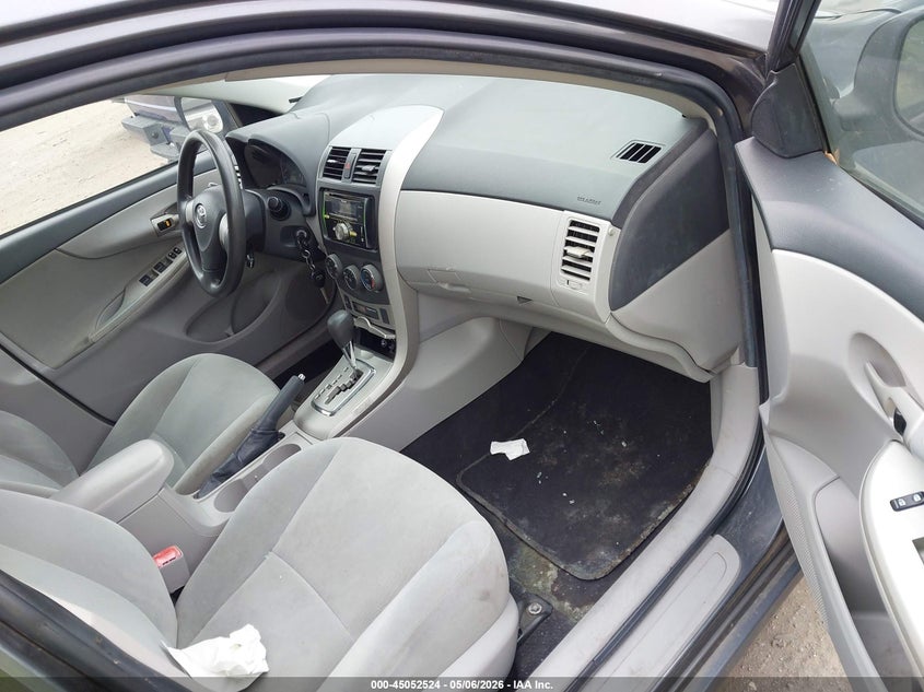 2011 Toyota Corolla 1.8 Le grey Lot 111045052524 Vin 2T1BU4EE1BC542368