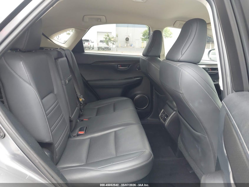 AtlanticExpress - Lexus NX 300