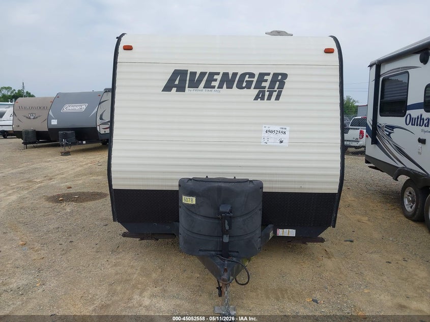 2017 AVENGER TRAVEL TRAILER auction photo 6