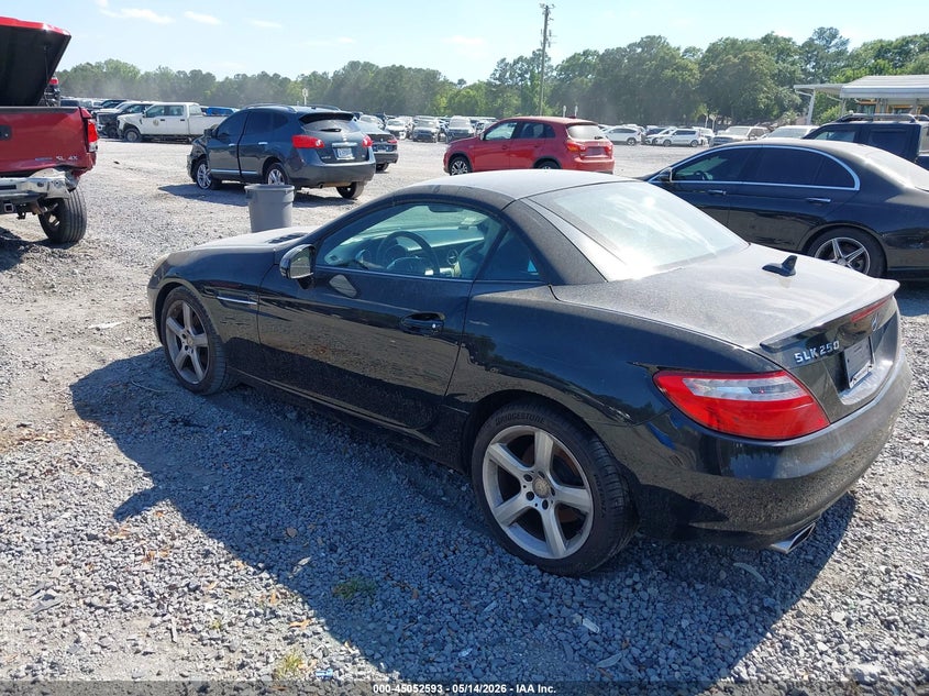 Vin: wddpk4ha0cf036596, lot: 45550123, mercedes-benz slk 250 20123