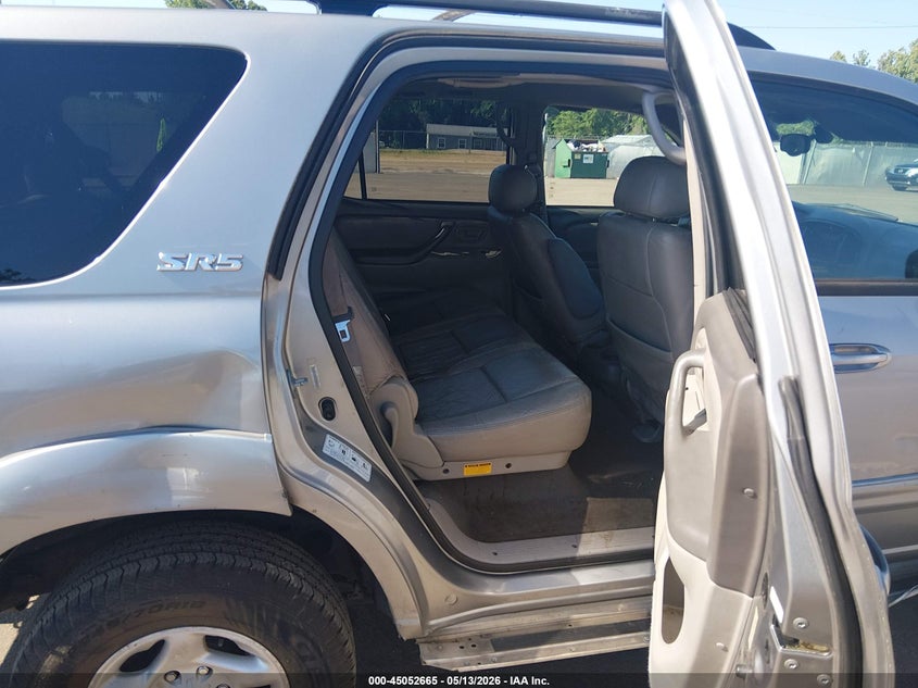 2002 Toyota Sequoia Sr5 V8 VIN: 5TDZT34A72S122731 Lot: 45052665