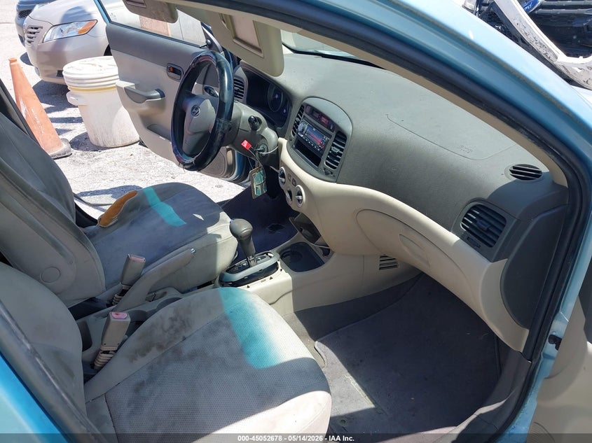 2009 HYUNDAI ACCENT auction photo 5
