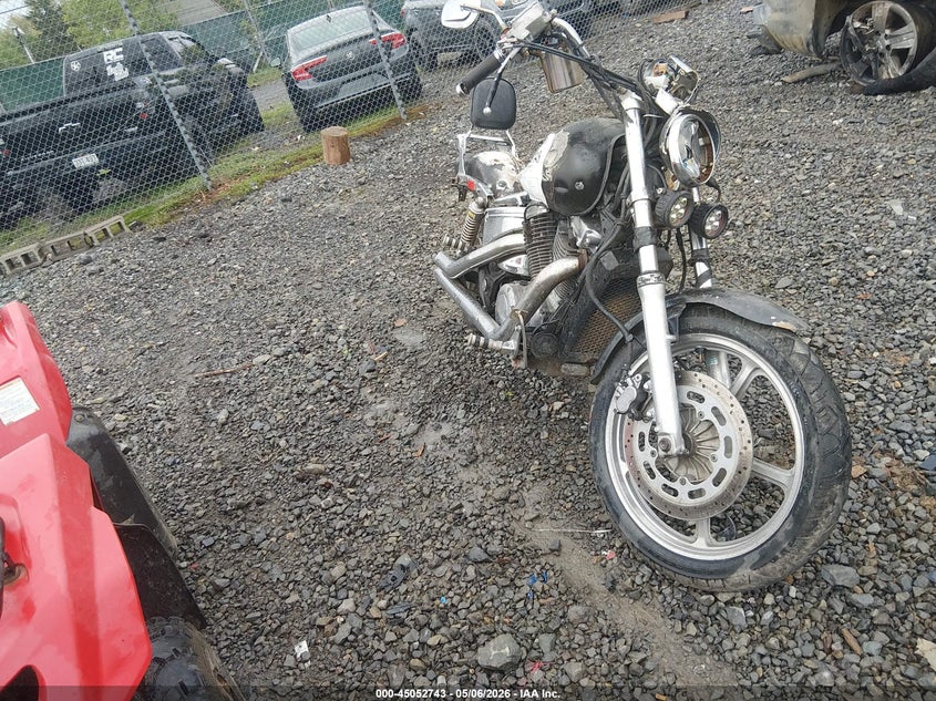 2004 Honda VT1100 C