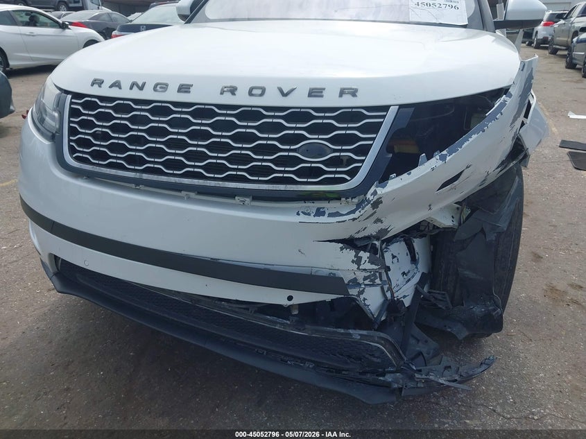 2019 LAND ROVER RANGE ROVER VELAR auction photo 6