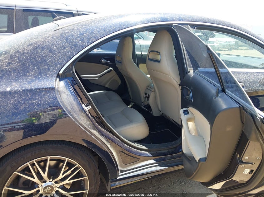 2018 MERCEDES-BENZ CLA 250 auction photo 8