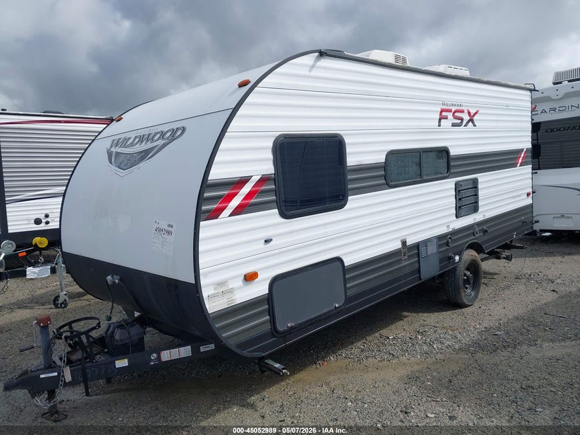 2020 FOREST RIVER WILDWOOD 179DBK 21' auction photo 2