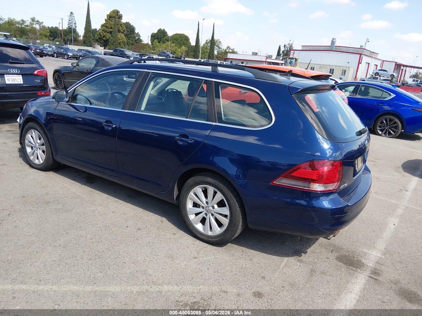 AtlanticExpress - Volkswagen Jetta
