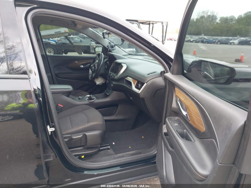 2018 GMC TERRAIN auction photo 5