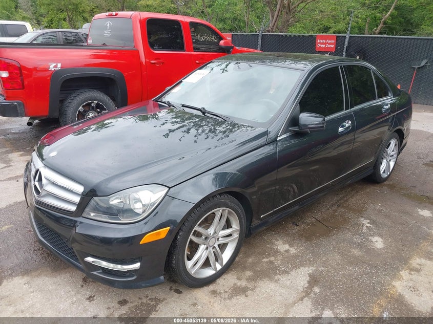 2013 MERCEDES-BENZ C 300 auction photo 2