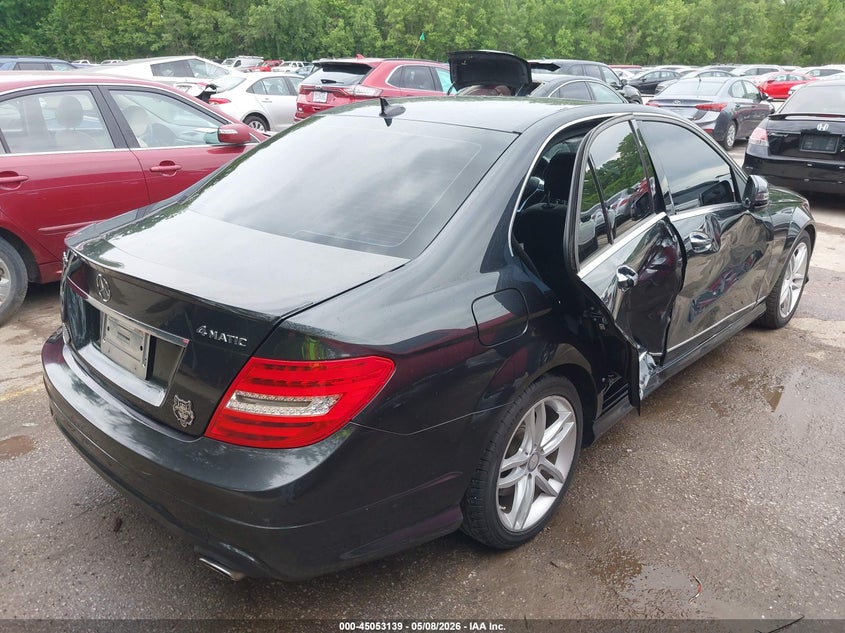 2013 MERCEDES-BENZ C 300 auction photo 4