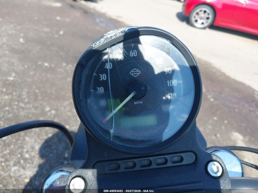 2021 HARLEY-DAVIDSON XL883 auction photo 7