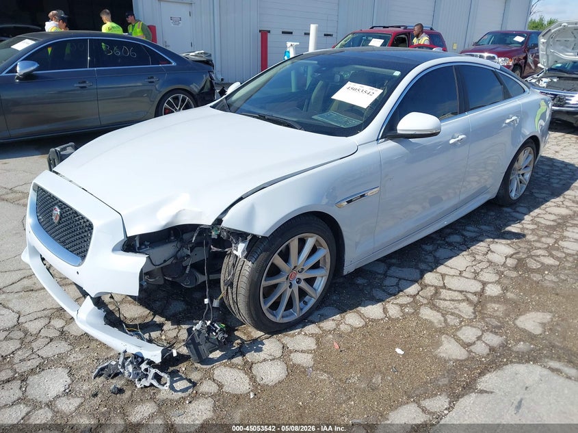 2016 JAGUAR XJ auction photo 2
