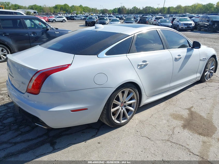 2016 JAGUAR XJ auction photo 4