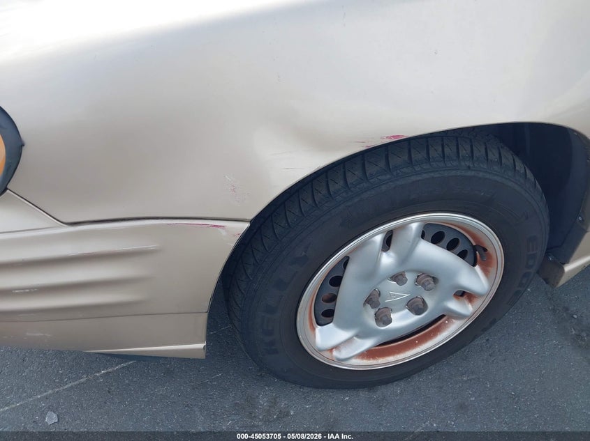 2002 Pontiac Grand Am VIN: LOT-1-45053705 Lot: 45053705