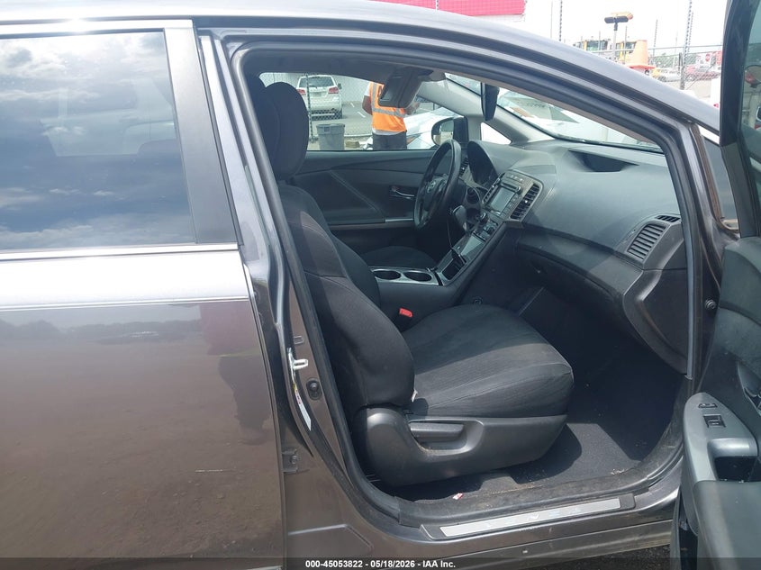 2015 TOYOTA VENZA auction photo 5