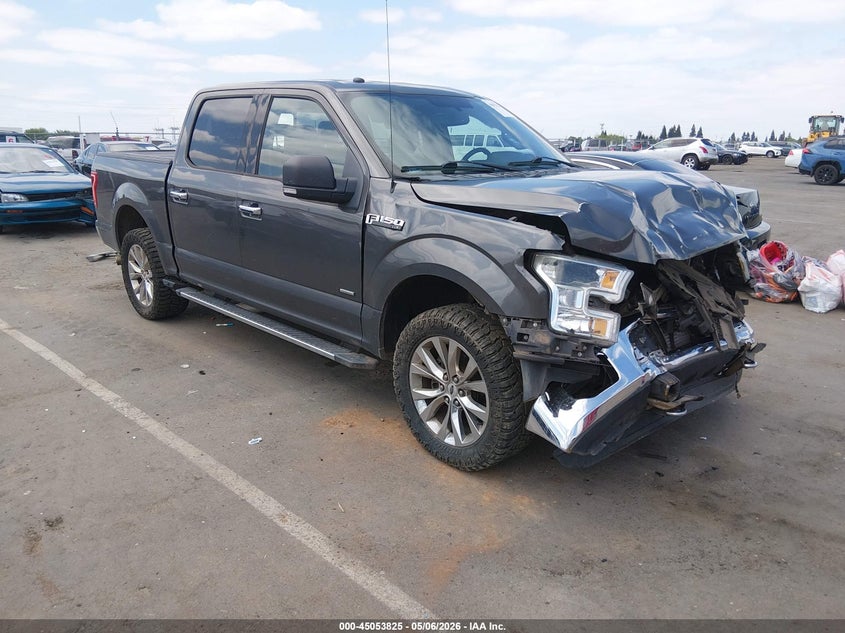 2016 FORD F-150 XLT — Галерея фотографий