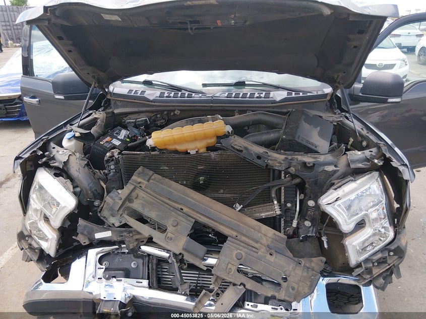 2016 FORD F-150 XLT — Photo 10