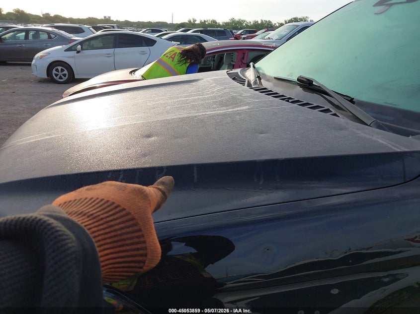 2024 FORD EXPEDITION auction photo 6
