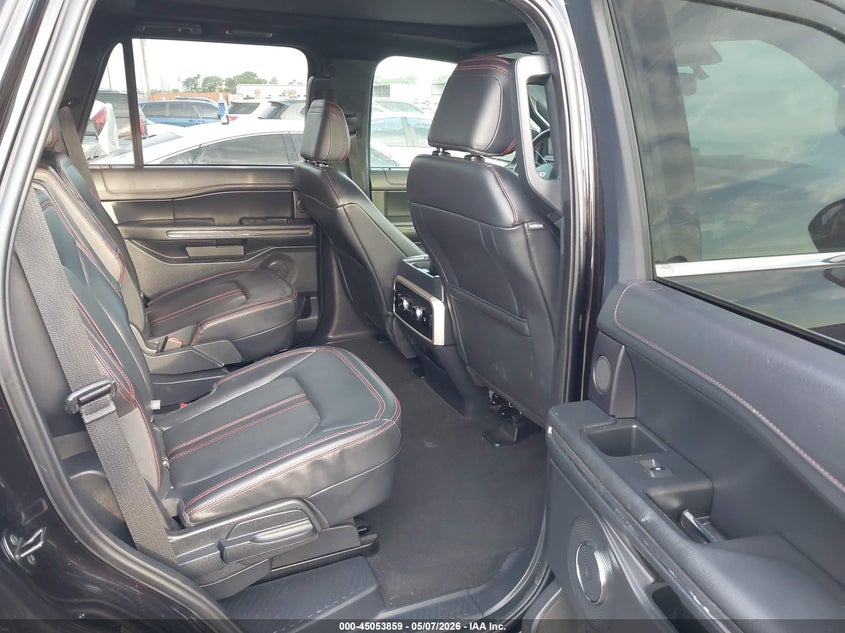 2024 FORD EXPEDITION auction photo 8