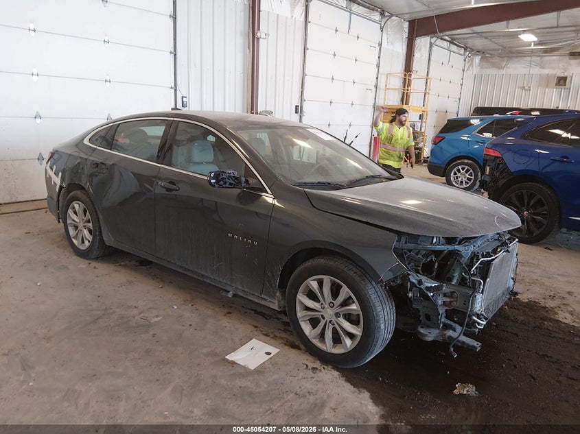 2020 CHEVROLET MALIBU auction photo 1