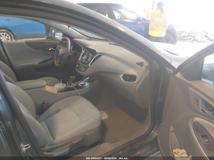 2020 CHEVROLET MALIBU auction photo 5