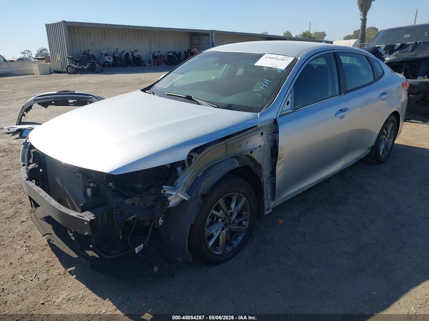 2019 KIA OPTIMA LX — Photo 2