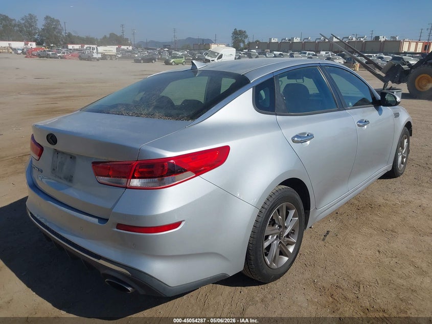 2019 KIA OPTIMA LX — Photo 4