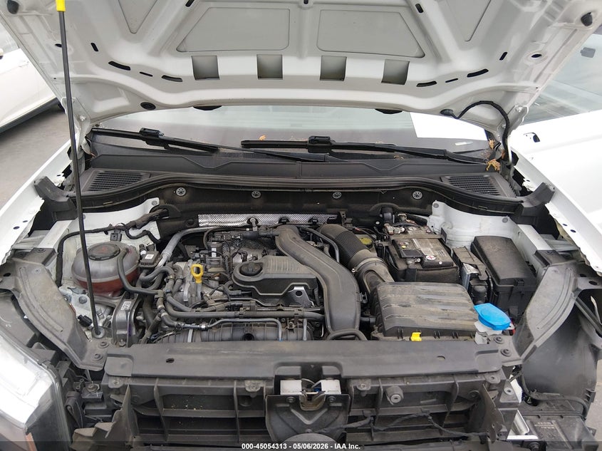 2023 VOLKSWAGEN TAOS 1.5T S — Фото 10