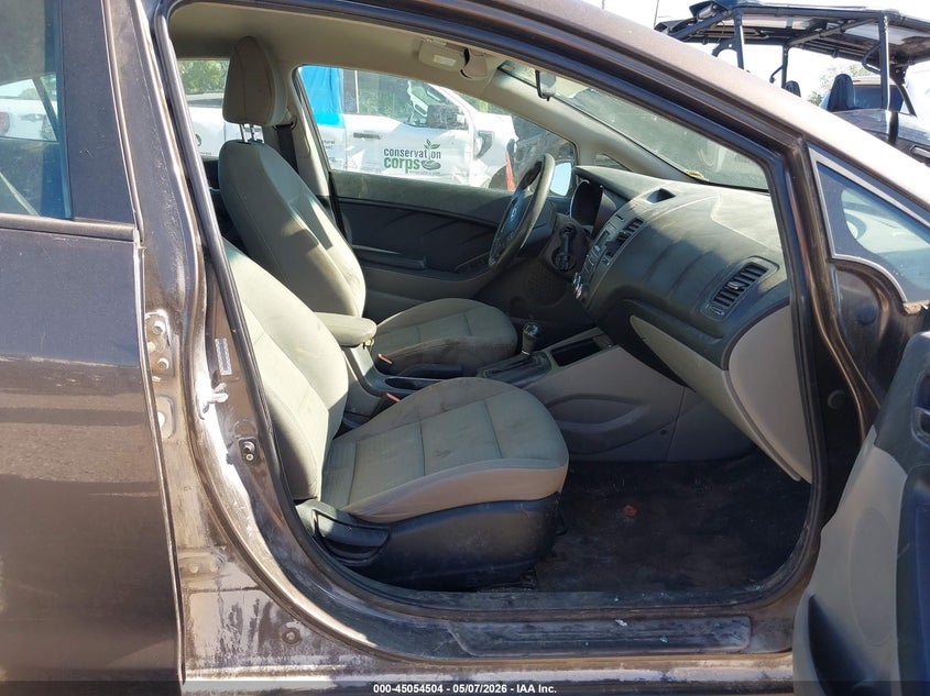 2015 KIA FORTE auction photo 5