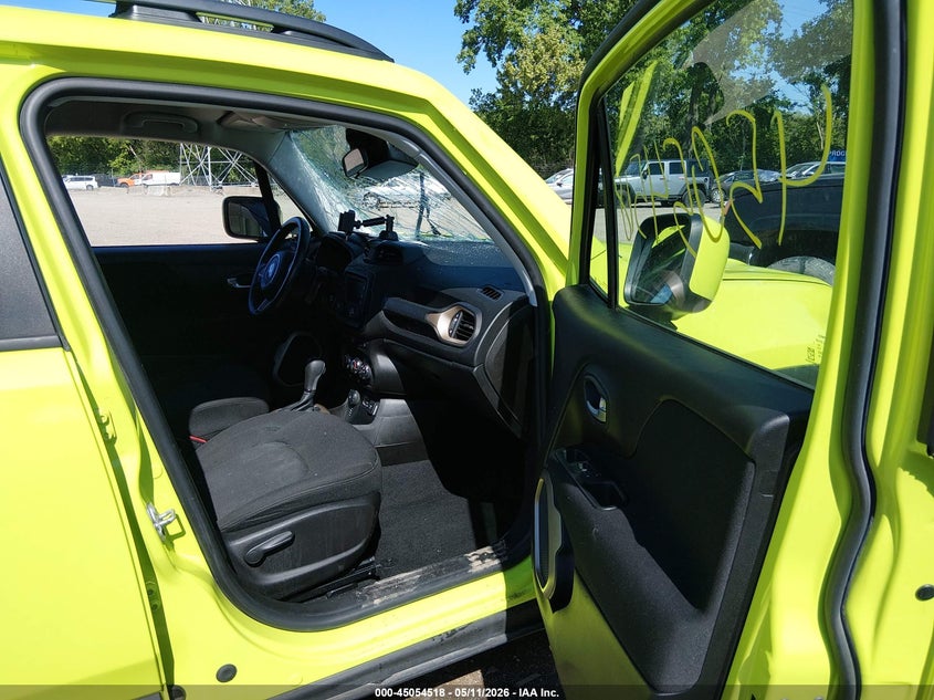 2017 JEEP RENEGADE auction photo 5