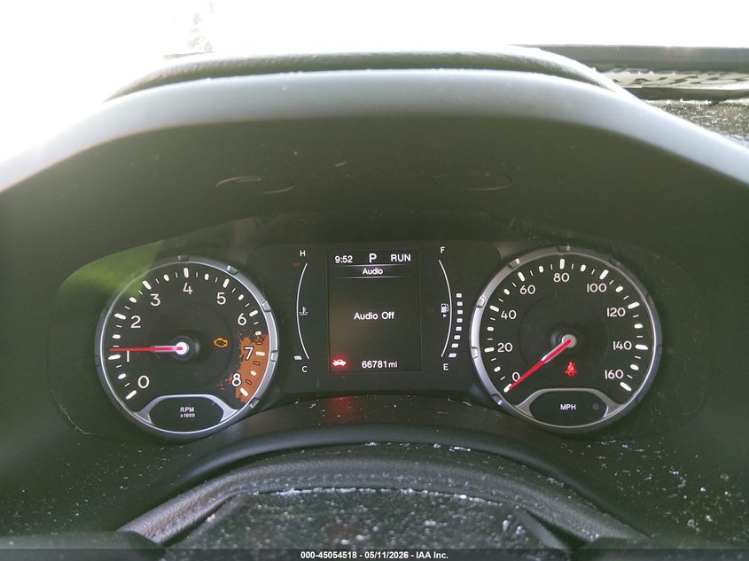 2017 JEEP RENEGADE auction photo 7