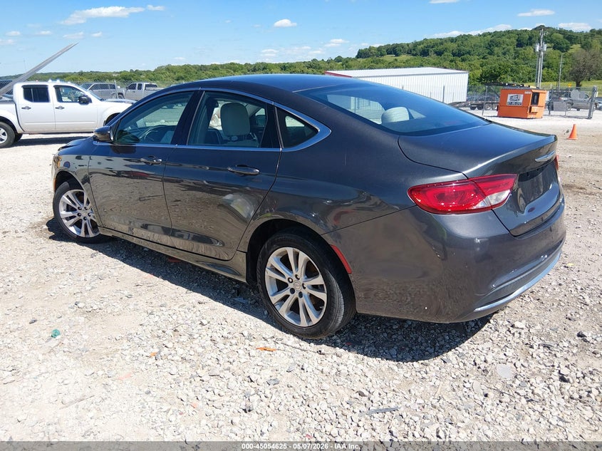 2015 CHRYSLER 200 auction photo 3