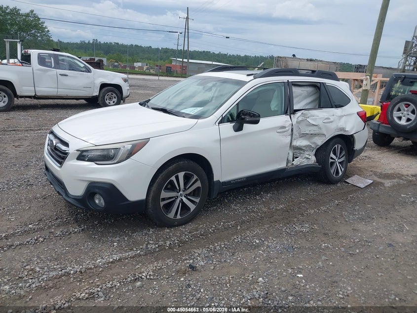 2018 Subaru Outback 2.5i Limited 4S4BSANC6J3222419 photo 1