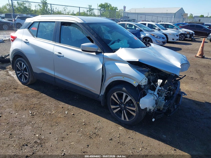 2020 NISSAN KICKS SV XTRONIC CVT