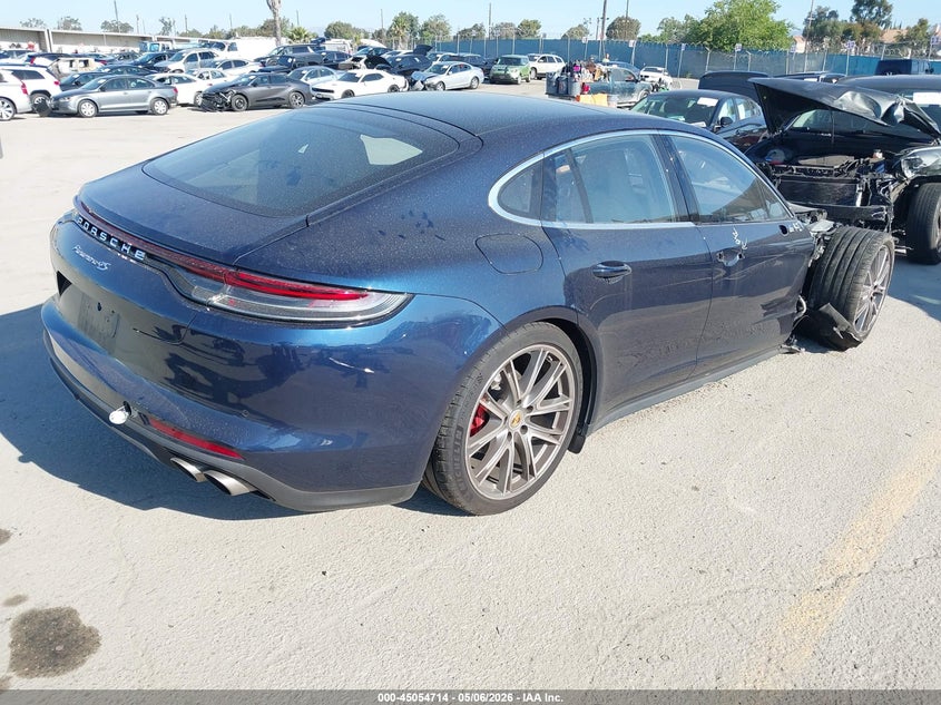 2022 PORSCHE PANAMERA auction photo 4