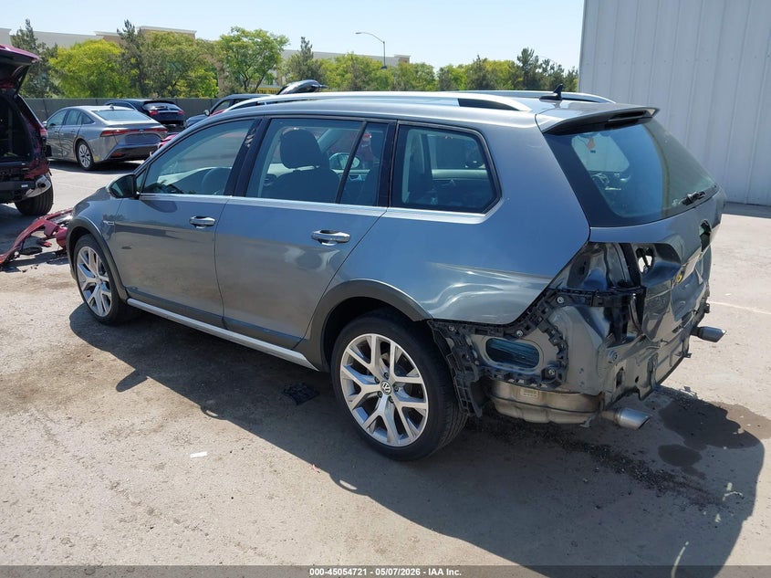 2019 VOLKSWAGEN GOLF ALLTRACK auction photo 3