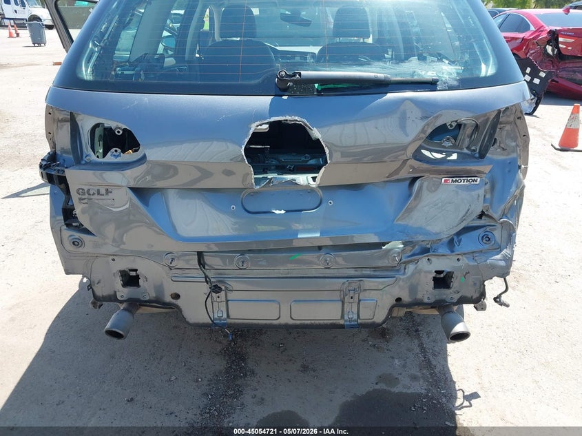2019 VOLKSWAGEN GOLF ALLTRACK auction photo 6