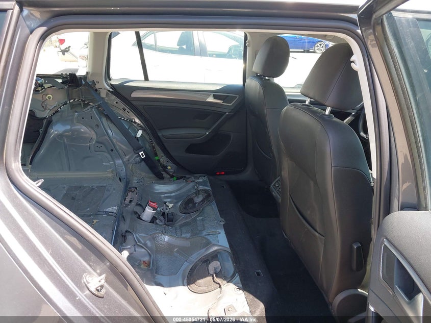2019 VOLKSWAGEN GOLF ALLTRACK auction photo 8