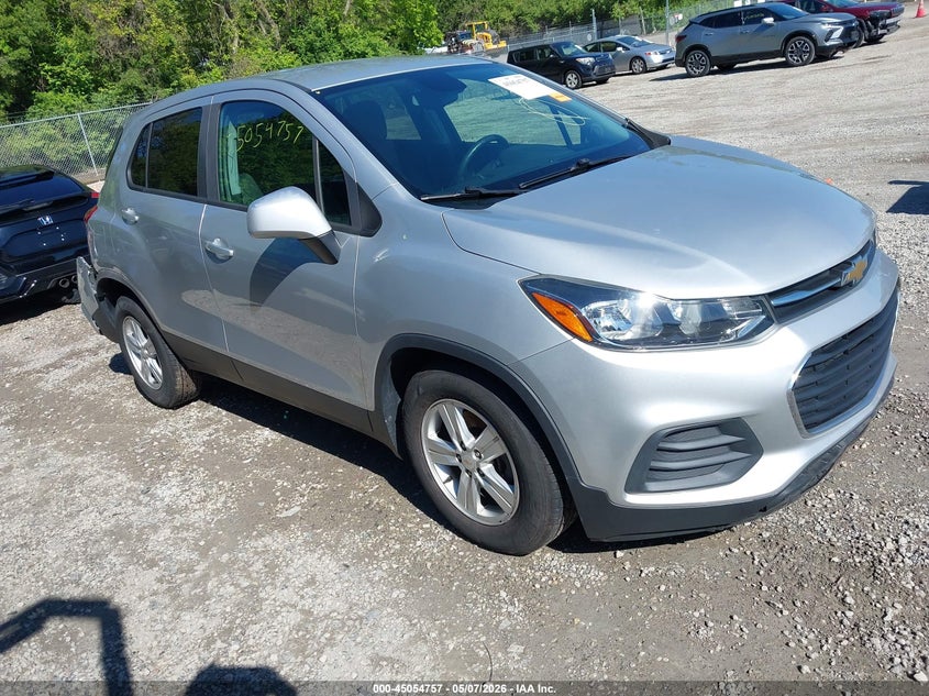 2020 CHEVROLET TRAX auction photo 1