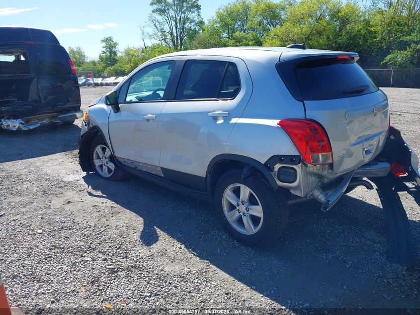 2020 CHEVROLET TRAX auction photo 3
