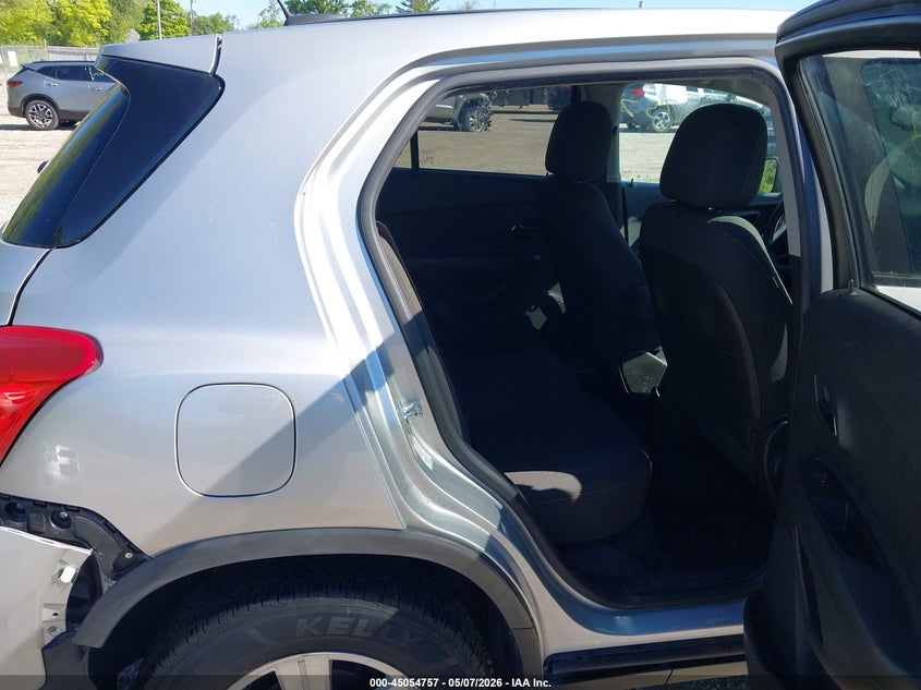 2020 CHEVROLET TRAX auction photo 8