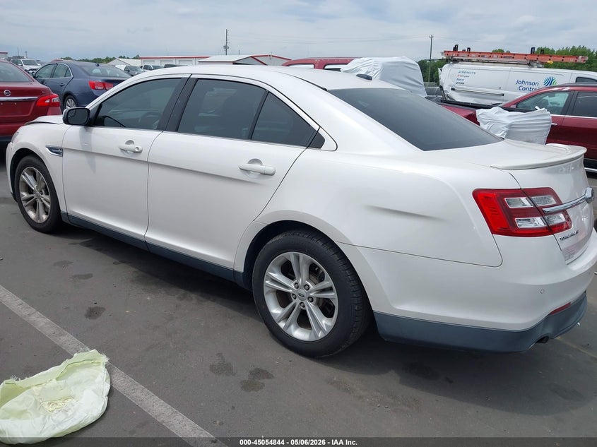 Vin: 1fahp2e82fg153431, lot: 45552374, ford taurus sel 20153