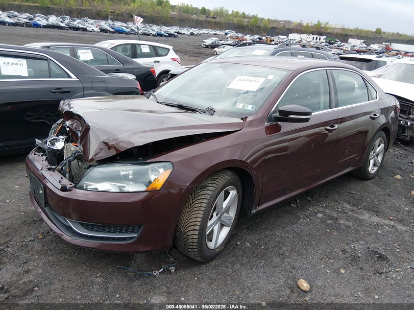2013 Volkswagen Passat 2.5l Se 1VWBP7A39DC089624 photo 1